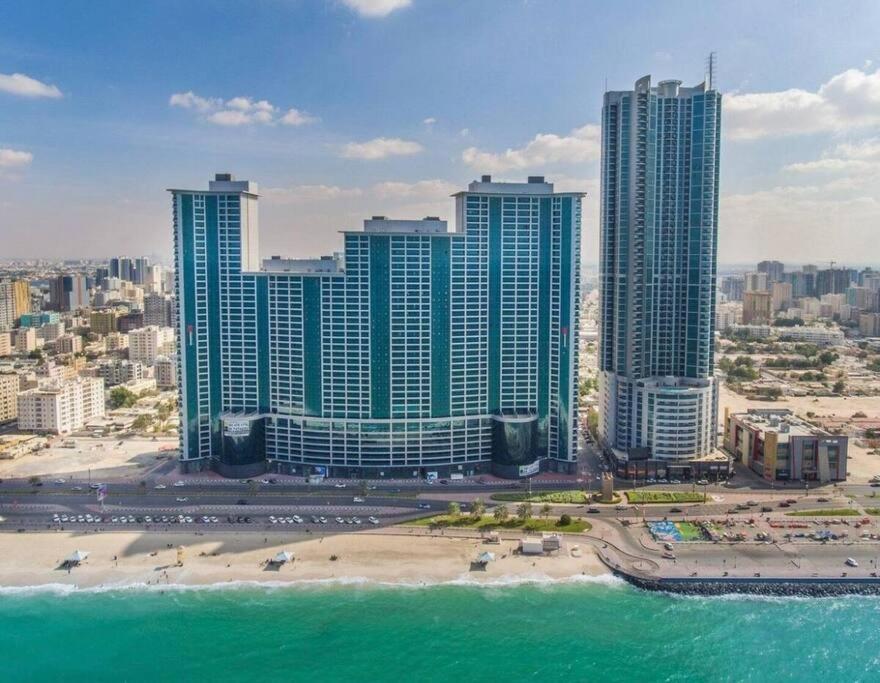 Apartamento Luxury Full Sea View Flat Ajmán Exterior foto