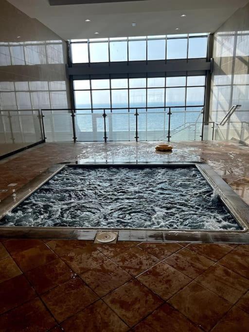 Apartamento Luxury Full Sea View Flat Ajmán Exterior foto